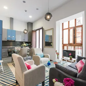 https://apartamento-el-carmen-malaga.hotelsinnerja.org